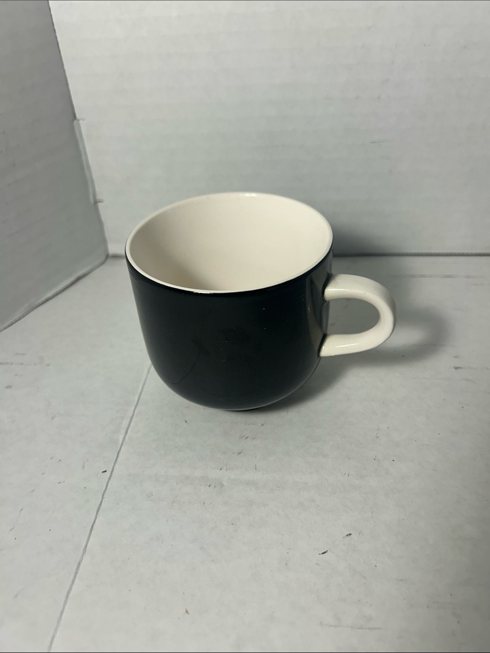 Two-Tone Black Exterior White Interior Ceramic Coffee Mug Replacement